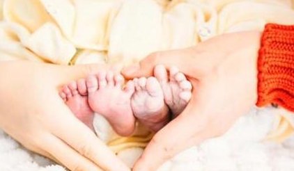 试管胚胎移植后还要去医院检查什么？